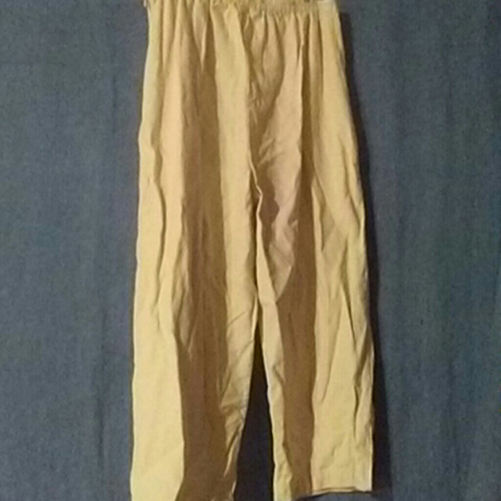 Outfit woman's slacks